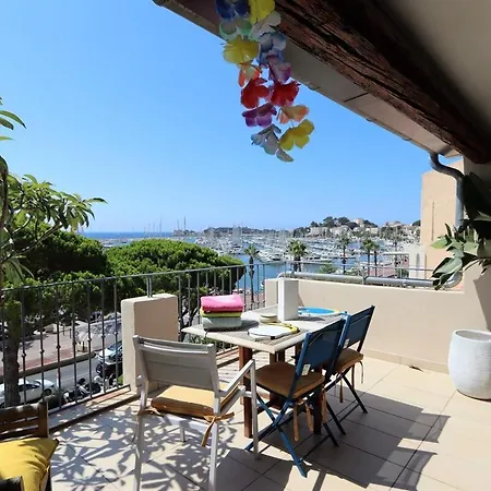 Duplex Sur Le Port, 17m2 De Terrasse, Clim,parking Bandol