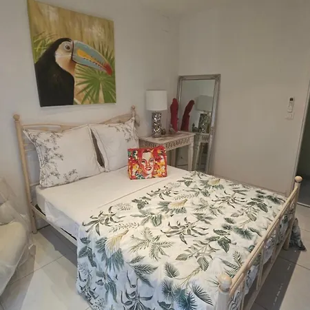 Duplex De 95 M2 Sur Le Port, 17m2 De Terrasse,parking *